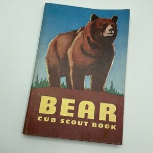 Vintage 1965 Bear Cub Scout Book Boy Scouts of America Copyright 1954 #3231 X4